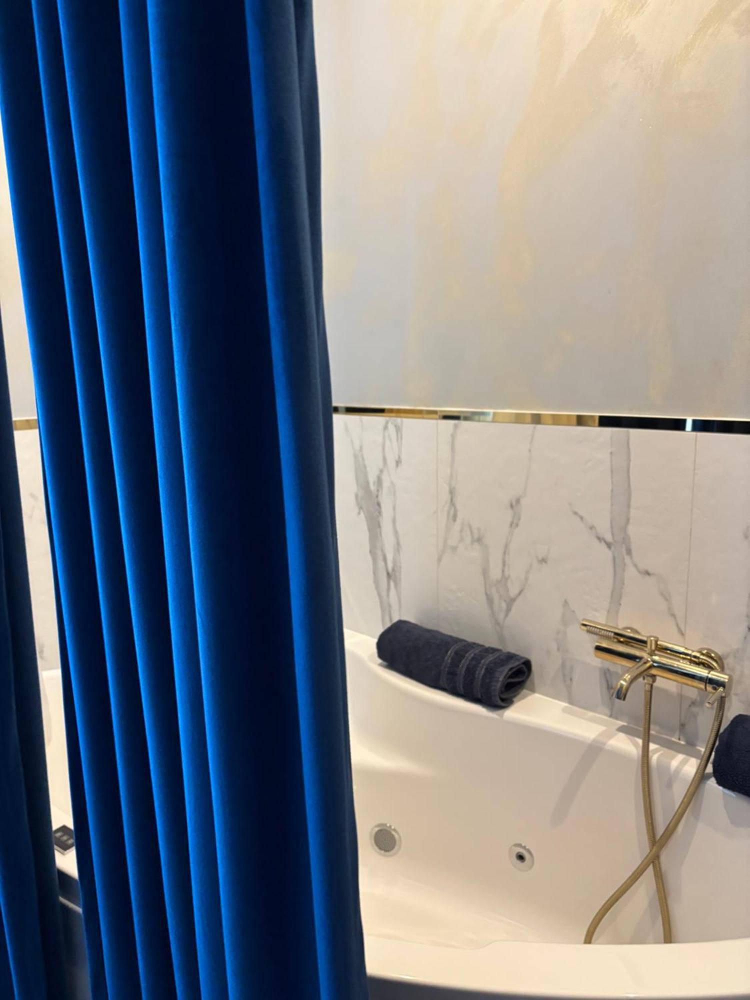 צ'סטוצ'ובה Gold Apartments Centrum מראה חיצוני תמונה